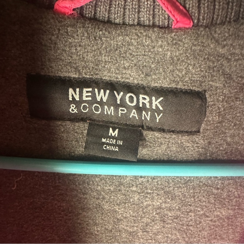 Womens Size Medium New York & Company Pink Puffer Jacket - Picture 7 of 13